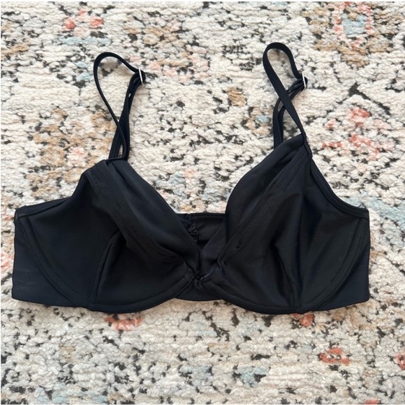 Abercrombie & Fitch Other - Abercrombie & Fitch Black Underwire Bikini Top | XS